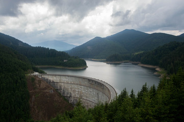 Mountain vie with a lake and dim