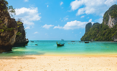 Koh Hong island bay, Andaman Sea - Thailand