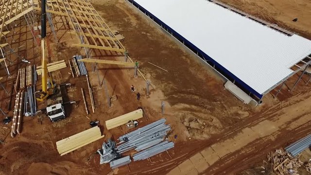 build the barn of timber the drone