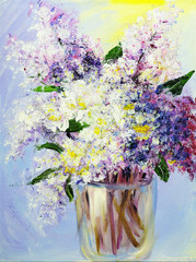 Bouquet of lilac in vase