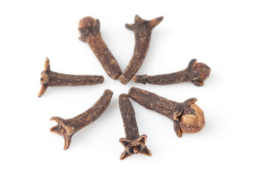 Obraz premium Cloves forming a circle, macro shot