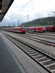 Fototapeta na wymiar Modern train at the station, Bundesbahn, Deutschland