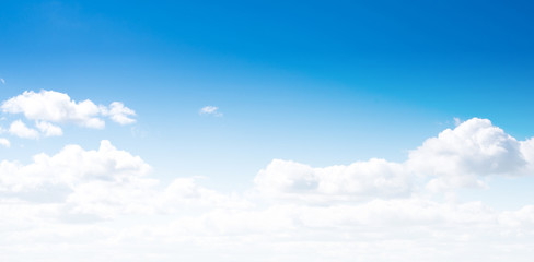 Fototapeta premium Clear sky and clouds