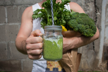 Have a good day with a green smoothie