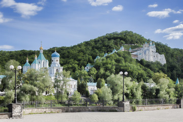 Churches of Sviatohirsk Lavra
