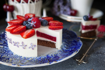 Vanillal cheesecake with strawberry