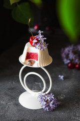 Vanillal cheesecake with strawberry