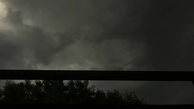 timelapse nuvole storm