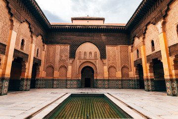 Fototapeta premium moroccan style courtyard at marrakech