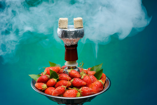 Strawberry aroma hookah