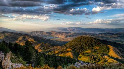 Naklejka na ściany i meble View from Willard's Peak