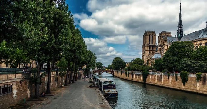 Timelapse 4K Paris - Panoramique 180&deg; - Notre-Dame