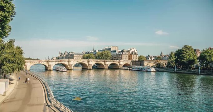 Timelapse 4K Paris - Pont Neuf