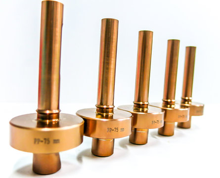 Titanium steel surface gold set