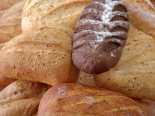 bread, food, bakery, wheat, loaf, background, brown, whole, healthy, fresh, bun, meal, flour, grain, rye, breakfast, closeup, crust, baguette, french, natural, dough, nutrition, bake, product, oat, or