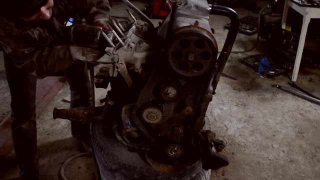 Engine inspection