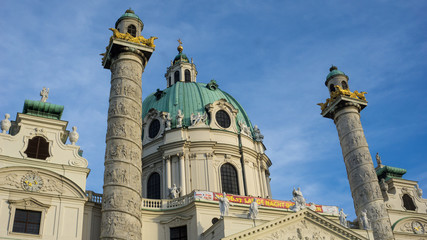 Fototapeta na wymiar Karlskirche Vienna