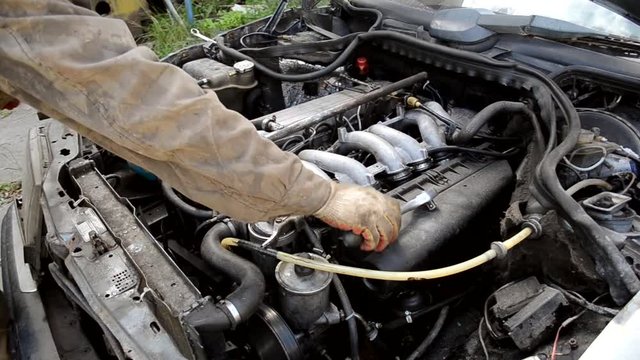Engine inspection