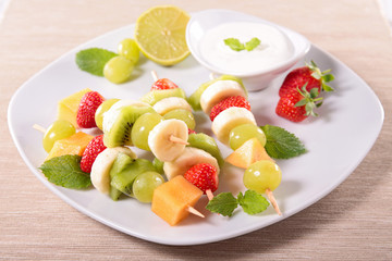 fruit skewer and sauce