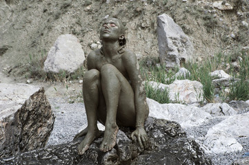 Грязевая маска у моря