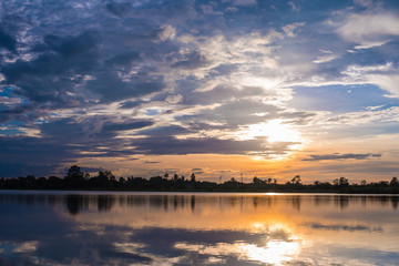 Obraz premium Dramatic sunset sky.