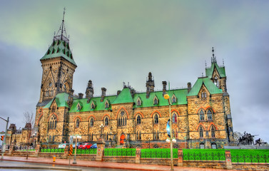 Obraz premium The East Block of Parliament in Ottawa, Canada