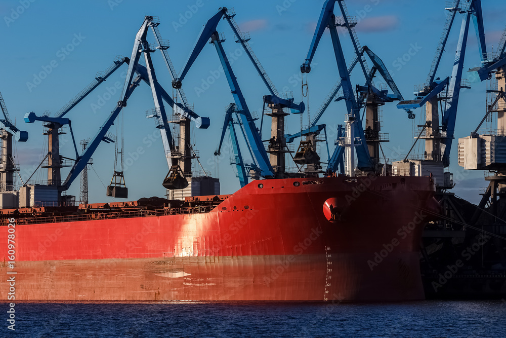 Poster Red cargo ship