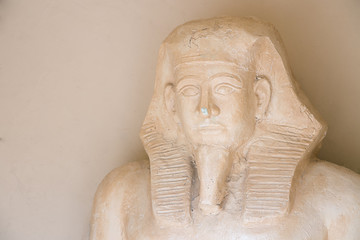 A small copy of the Sphinx
