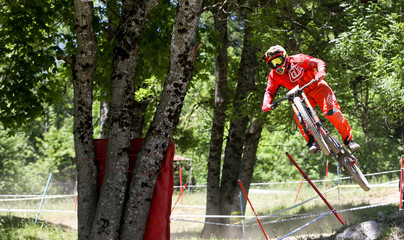 vélo tout terrain descente
