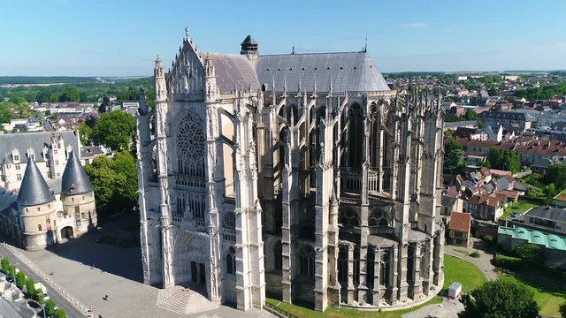 France, Oise, Beauvais, the 13th century Saint Pierre Cathedral has the highest Gothic choir in the world (48.50 m)