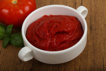 Tomato paste