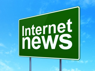 News concept: Internet News on road sign background