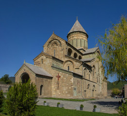Fototapeta na wymiar Svetitskhoveli Cathedral in Mtskheta