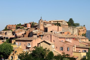 Le village de Roussillon en Provence dans le Vaucluse