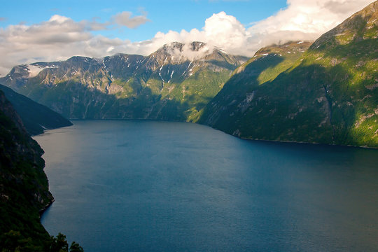 Geiranger fjord, Norway © Ilgonis