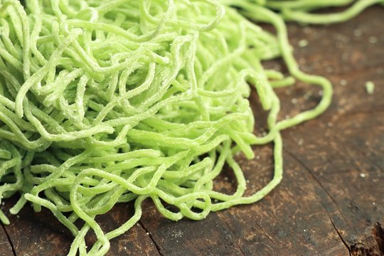 Green Jade Egg Noodles