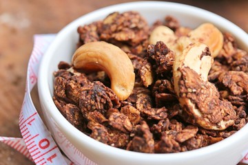 healthy granola with cashew