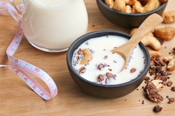 healthy granola with cashew