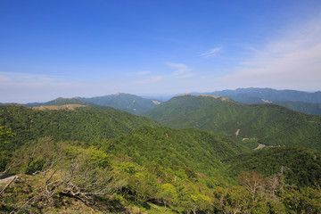 Fototapeta na wymiar 徳島県三好市　剣山　大劔神社からの風景