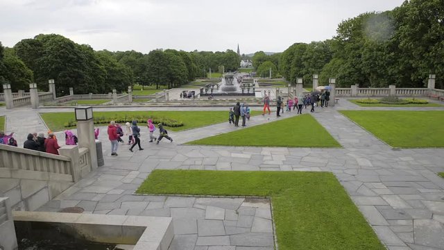  School Visits to the Vigeland Sculpture Park