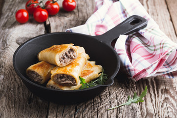 Minced meat rolled crepes