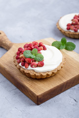 Wild strawberry tartlets