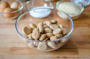 Amaretti per ricetta torta