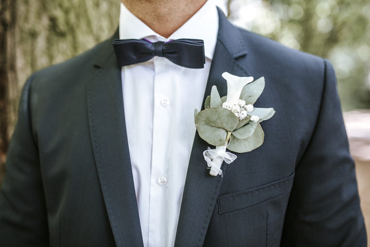 grooms bow tie