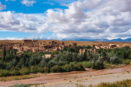 Marokko - Fahrt von Ouarzazate nach Ait Ben Haddou