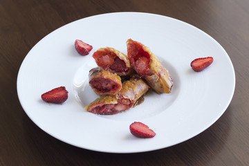 Strawberries in pie crusts