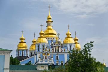 Fototapeta na wymiar Saint Michael`s Golden-Domed Monastery Kiev 