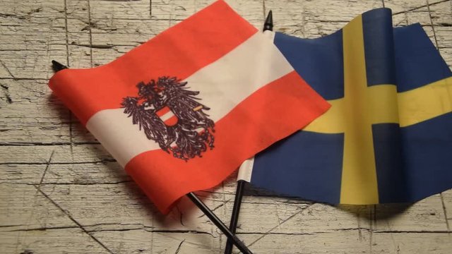 Flagge Österreichs Österrikes flagga Sveriges flagga Schwedens Flag of Austria Sweden  Շվեդիայի դրոշ Österreich Quốc kỳ Thụy Điển Ésterreich 