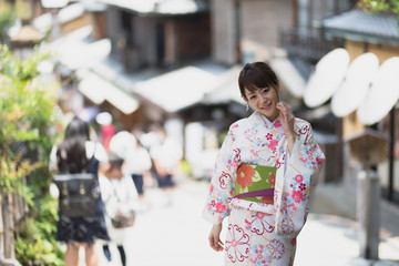Fototapeta premium 着物の女性・京都