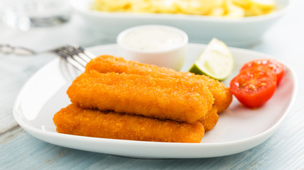 Fish fingers and potato salad
